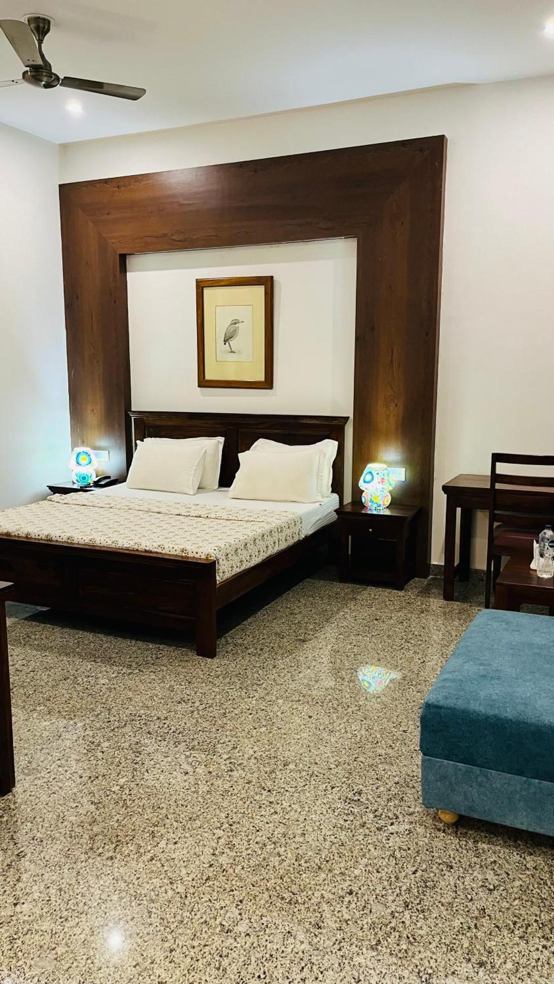 Hotel Sunbird Bharatpur Exterior foto