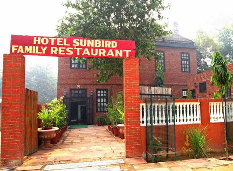 Hotel Sunbird Bharatpur Exterior foto